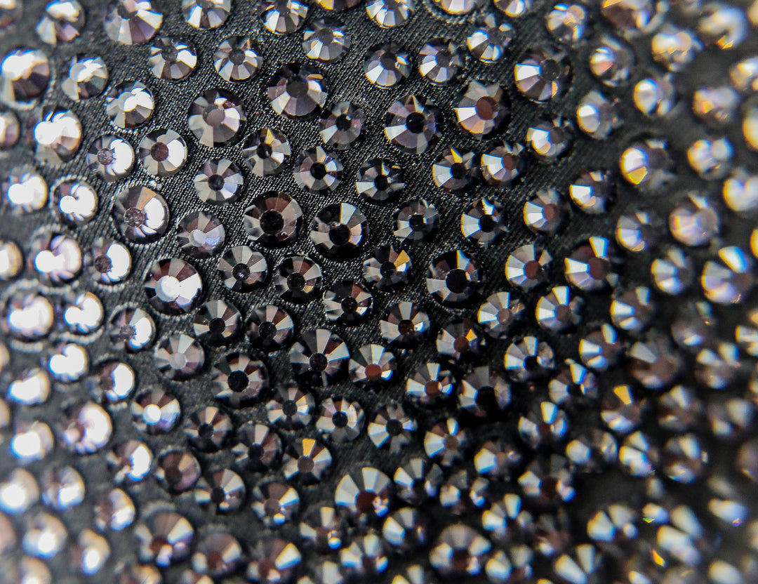 Introducing the True Graphite Radiance: a sleek wet black competition suit adorned with glistening Graphite crystals, crafted to enhance your stage presence with dark, mesmerizing shine. Stand out and shine bright! 🖤💎✨ #Bodybuilding #CompetitionSuit #TrueGraphiteRadiance #GraphiteCrystals