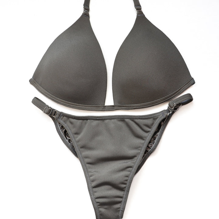 QS ST: Matte Gray Fit Model Suit. Medium Molded/Fit Model 1.