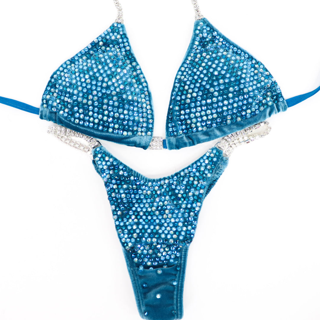 QS ST: Holly's Velvet Turquoise Diamond Pro. Small/Micro.