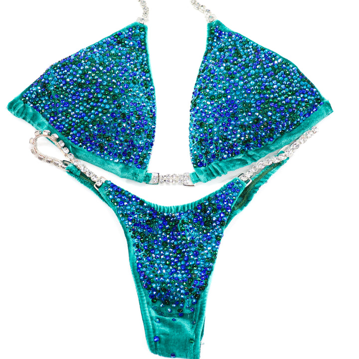 QS ST: Crystal Radiance. Velvet Teal. Medium/Micro.
