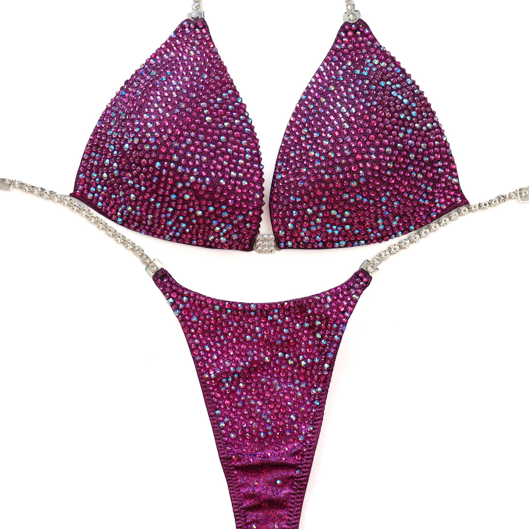 QS ST: Cranberry Shine Radiance. Medium Molded/Pro.