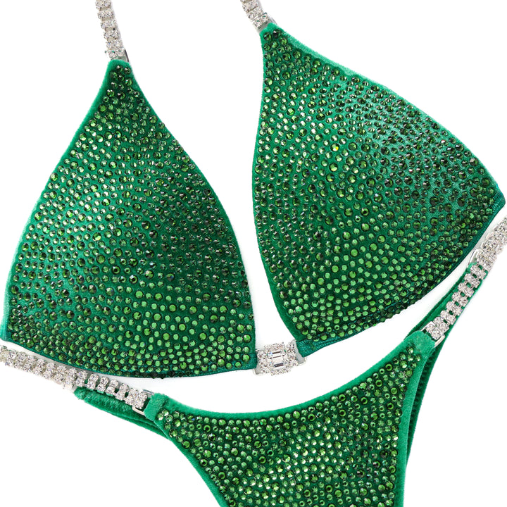 QS ST: Velvet Green Jewel Radiance. Medium Molded/Micro.