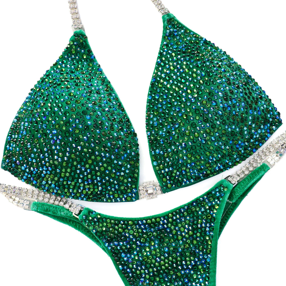 QS ST: Velvet Green Radiance. Medium Molded/Micro.