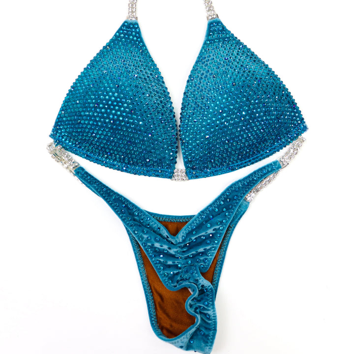 QS ST: Velvet Turquoise Shimmer. Velvet Turquoise. Medium Molded/Micro.