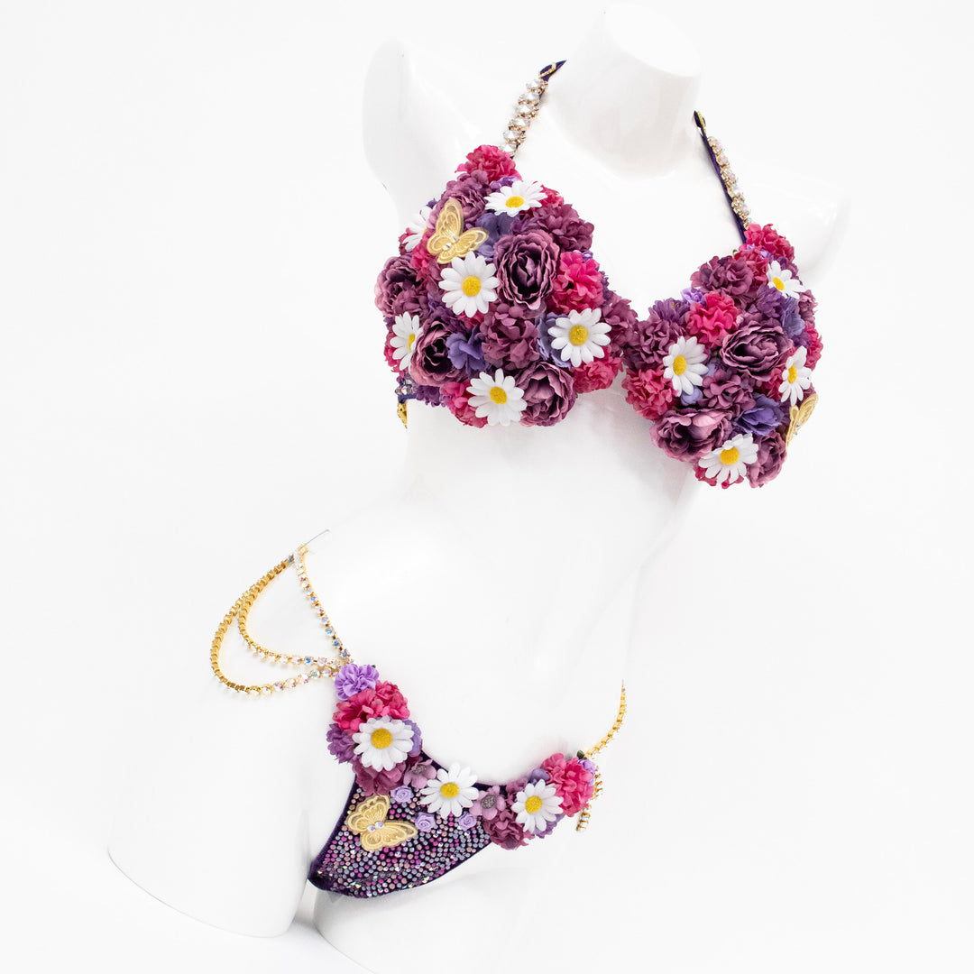 QS ST: Golden Floral Couture. Medium/Pro with Modest Rise.