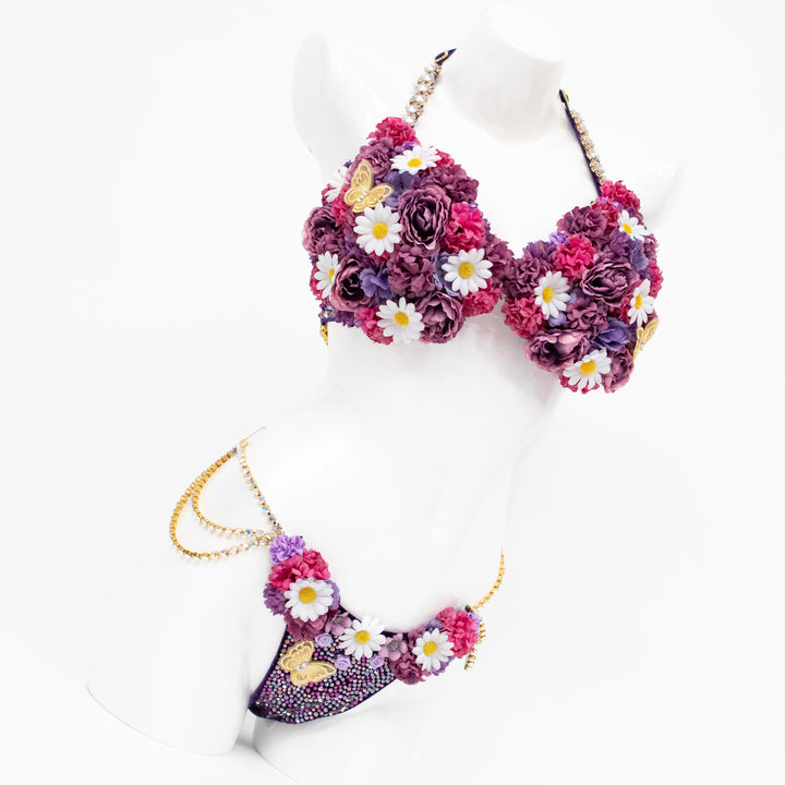 QS ST: Golden Floral Couture. Medium/Pro with Modest Rise.