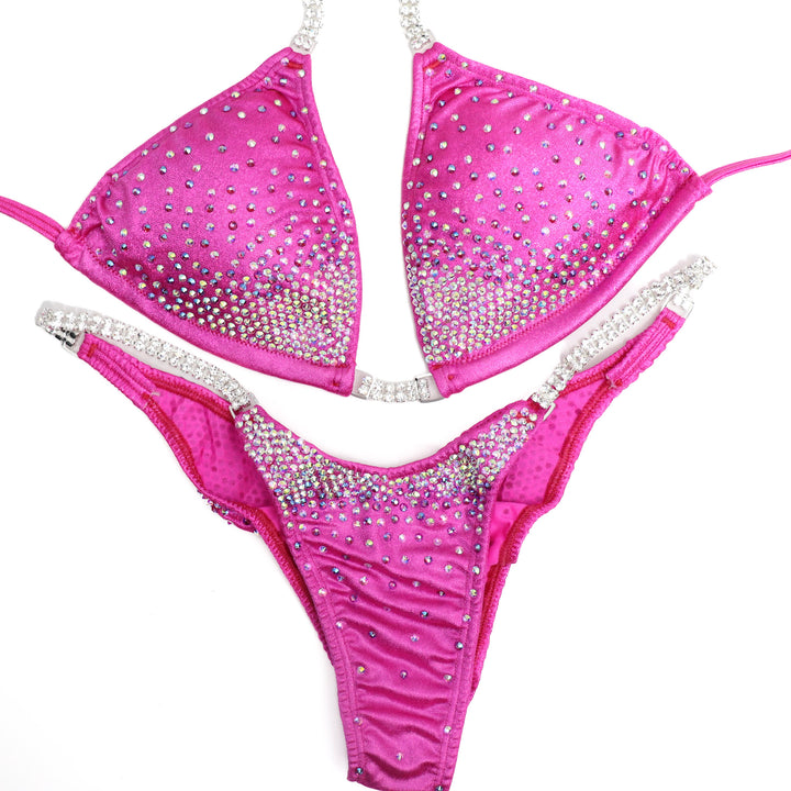 QS ST: Angel Firework. Crystal AB, Fuchsia AB. Hologram Pink. Medium/Brazilian.