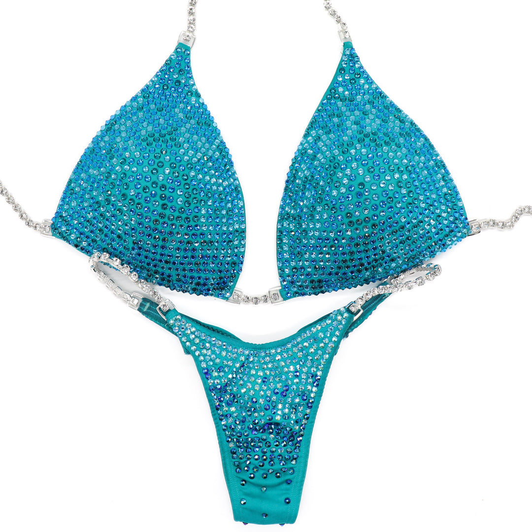 Pre Owned: Aqua Diamond Pro. Large Molded/Olympia with Petite Front.