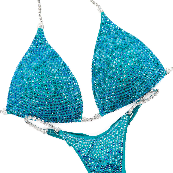 Pre Owned: Aqua Diamond Pro. Large Molded/Olympia with Petite Front.